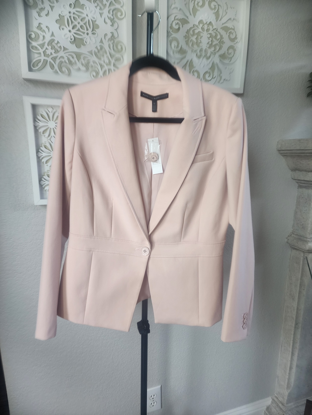 White House Black Market Pale Blush Single-Button Blazer